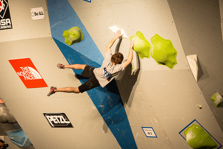 Daniel woods climbing best sale shoes